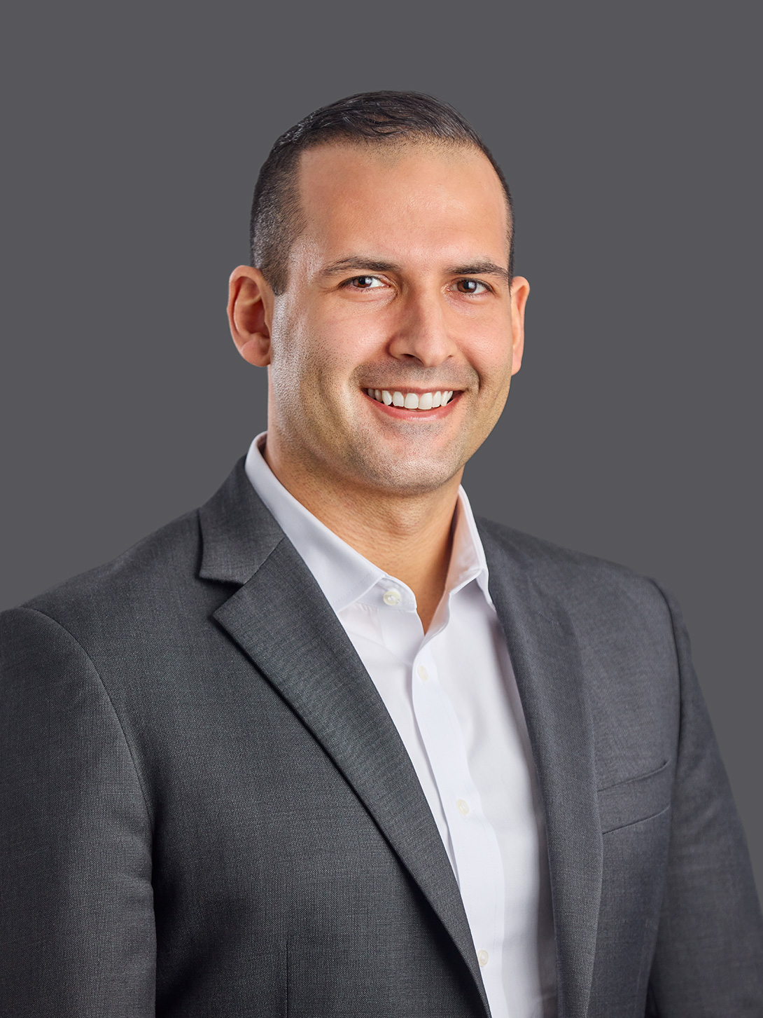 A headshot of Jonathan Abrarpour