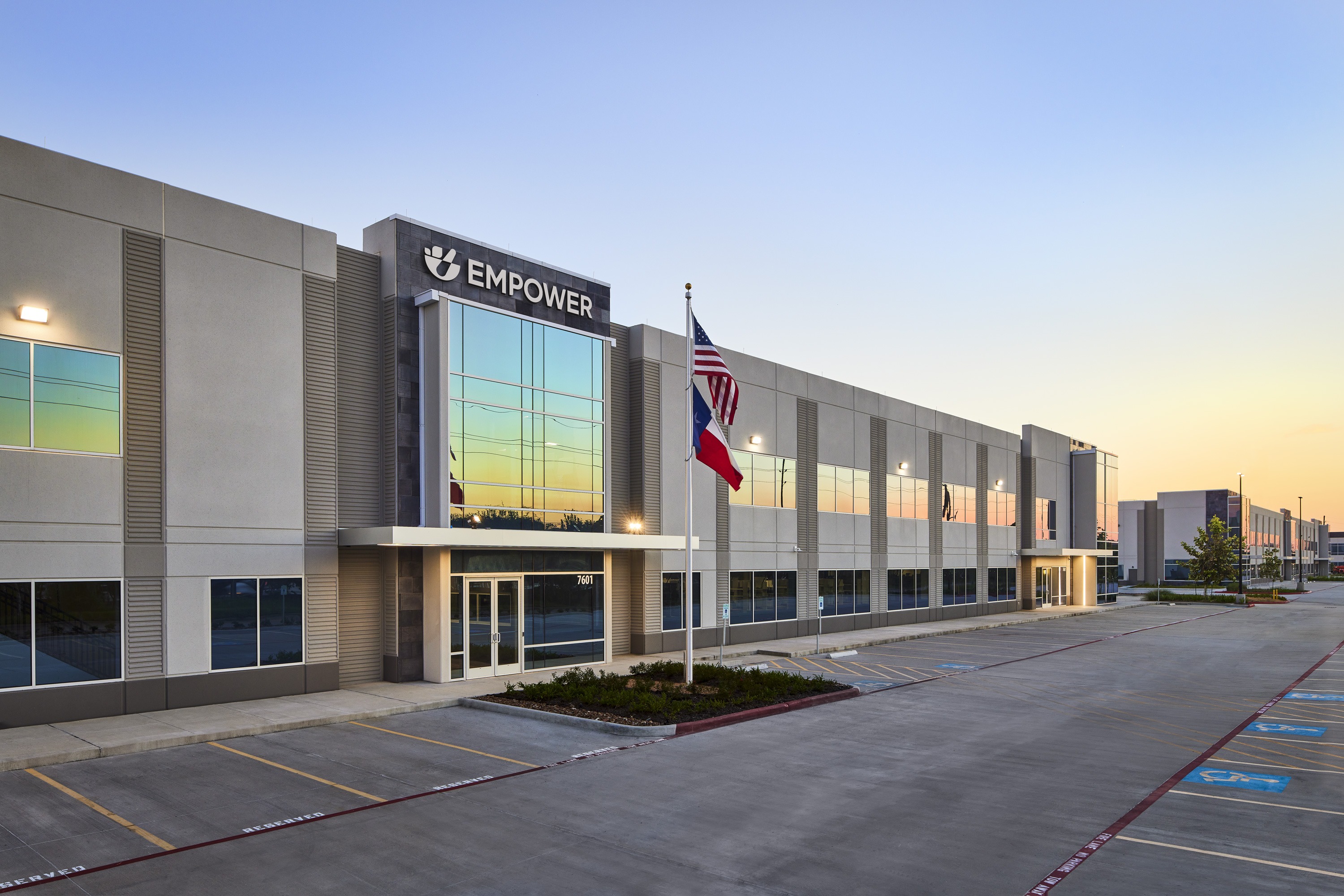 tv5510_0825_Spntch_Logo 3